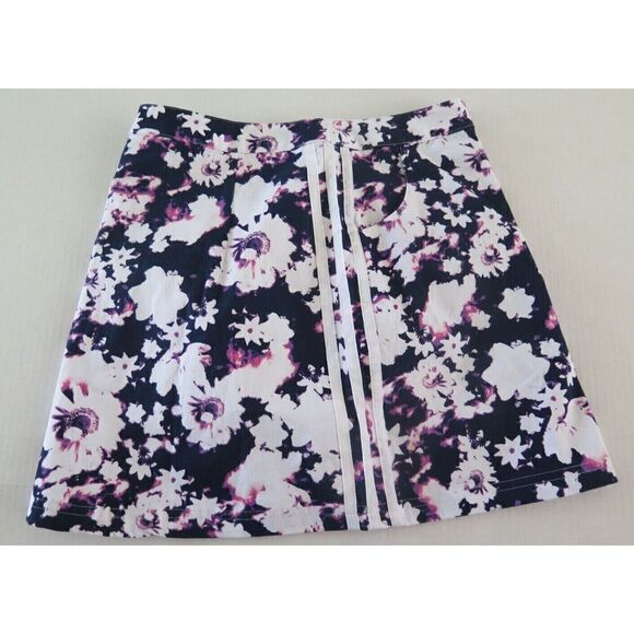 adidas H20446 Women's Sz 2XS Multicolor/Legend Ink Button Down Skirt - Picture 8 of 8